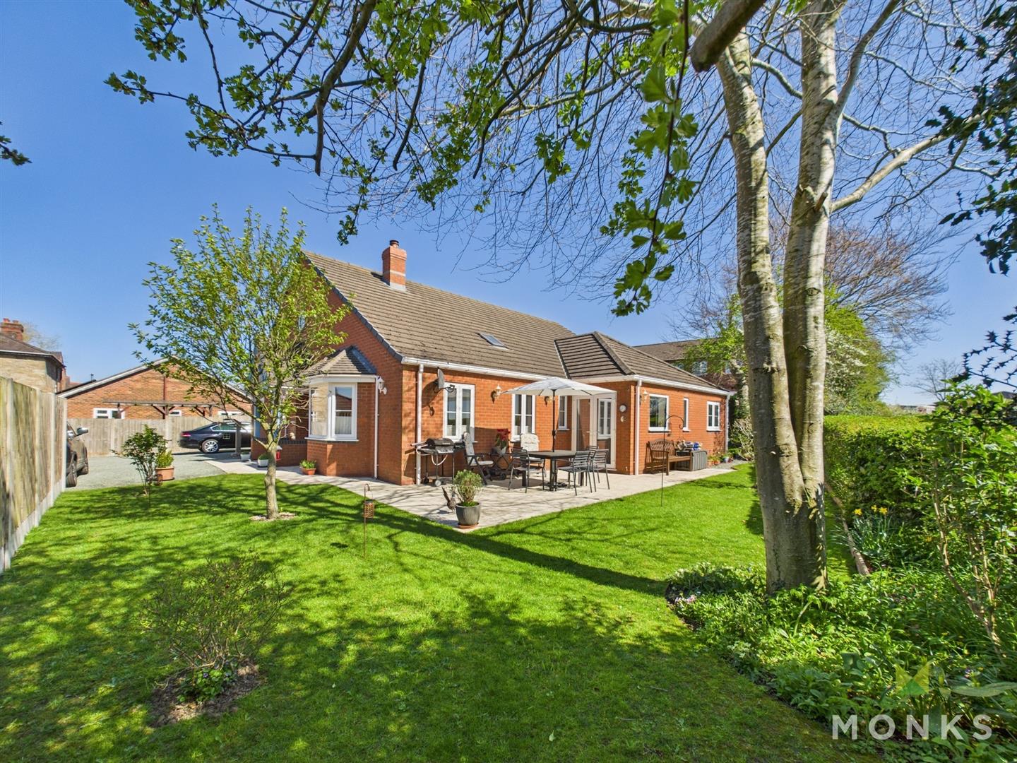 Maeswood Church Lane, Oswestry, SY11 3AP SSTC Maeswood Church Lane, Oswestry, SY11 3AP SSTC